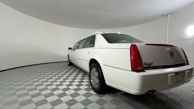 2009 Cadillac Eagle Coach