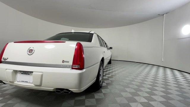 2009 Cadillac Eagle Coach