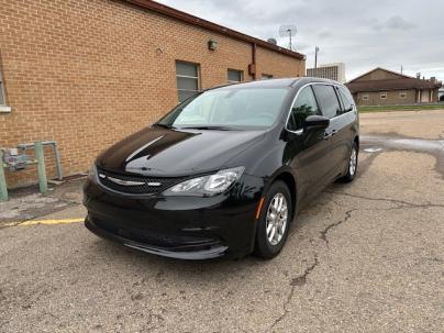 2022 Chrysler Voyager Coach