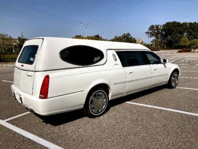 2006 Cadillac Eureka Onyx Landau Funeral Coach